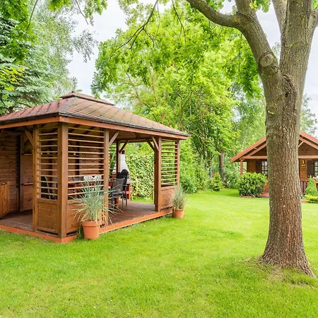 Homes, Prázdninový dům